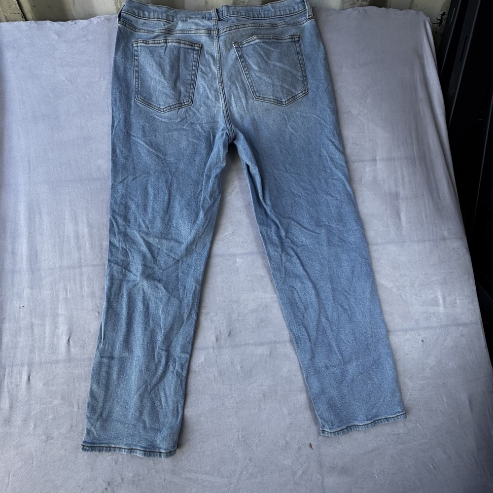 Universal Thread Jeans Womens 16R Blue Denim Light Wash 5 Pockets Straight Leg